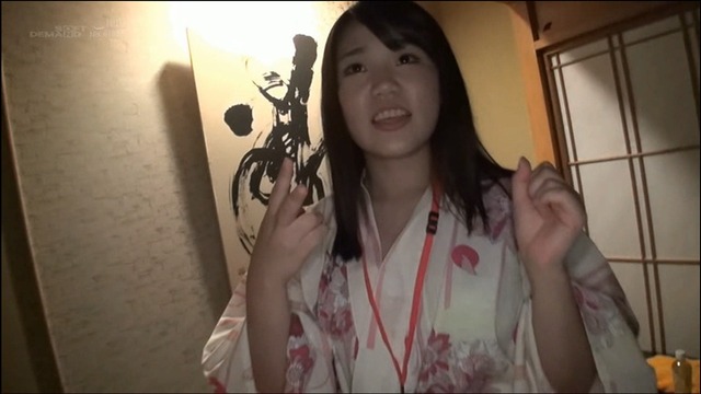 女子社員さん、野球拳で負けた罰としてチ〇コの餌食になる。