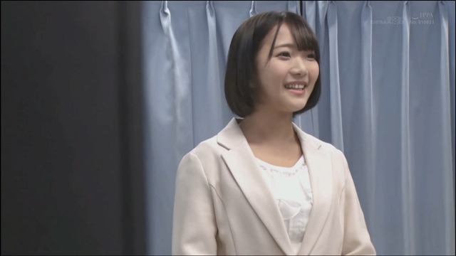 ショートカットOLさん、後輩のデカチンでうっかりトロトロになってしまう。