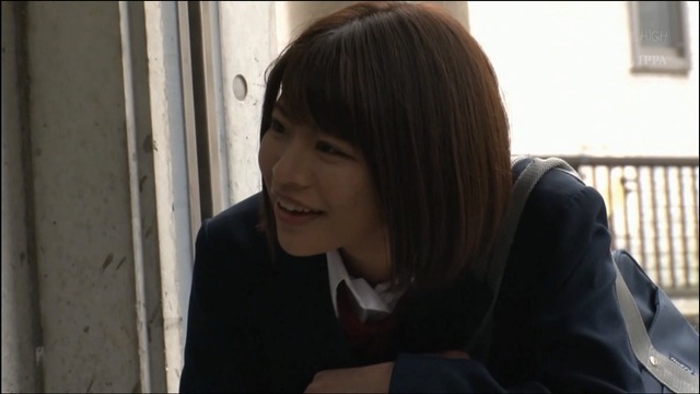 こんな野外で？！顔射後も止めない突然の笑顔しゃぶりで連続2回おねだり女子○生