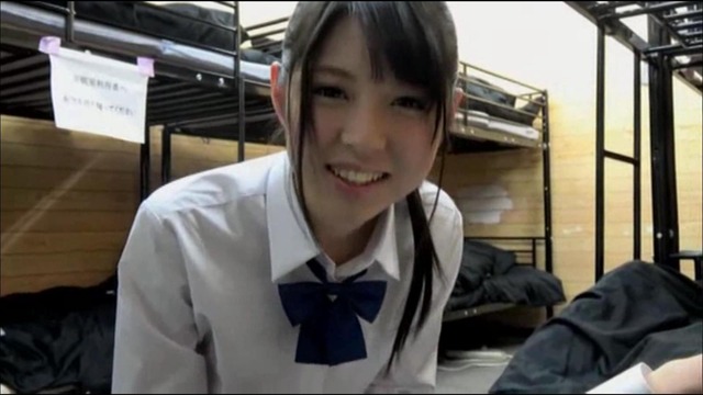 女子校生がち○ぽを口で洗ってくれます。